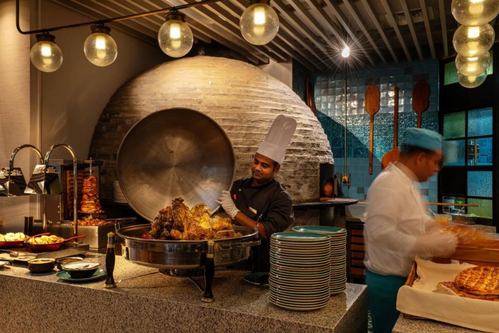 Sheraton Mall of the Emirates Hotel, Dubai